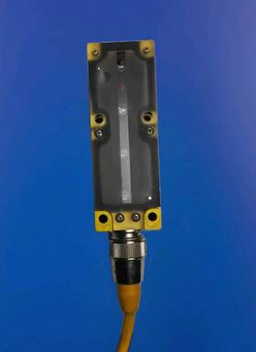Banner Ls4elq Light Screen Emiter Laser Scanner Used Free Shipping
