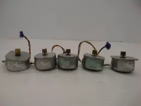 M42sp-5 Mitsumi Lot Of 5- Stepping Motor