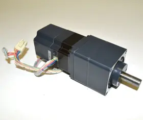 A4484-9215kpgm Oriental Motor Vexta Stepping 0.02 /step 5-phase Magnetic Brake