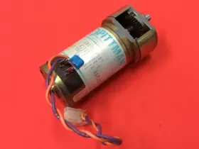 Gm8712f507 Pittman Gm9534b925 - P/n Servo Gear Motor 19.1 Vdc 19.5 1 Ratio
