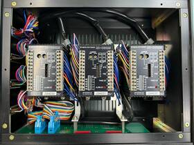 Rorze Rd-053 Three Rorze-rd-053ms 5p Micro-step-drives In A Control Box