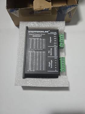Stepperonline Dm556t Digital Stepper Motor Driver 1.8-5.6a 20-50vdc For Nema 23/24/34