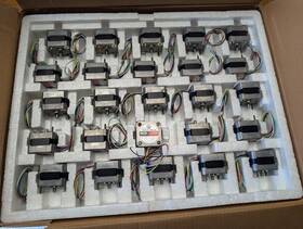 Vexta Pxb43h-02a-c8 Box Of 50 Pxb43h Stepper Motors - 2 Phaze Great For Robots