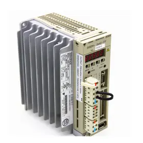 Sgdh-04ae-0y Yaskawa Sgdh-04ae-oy Brand New Servo Motor Driver
