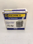 New Nos Nib Square 9013FRG22J19 Pressure Switch Port 1/4 In Fnps Dpst. Price: $49.00.